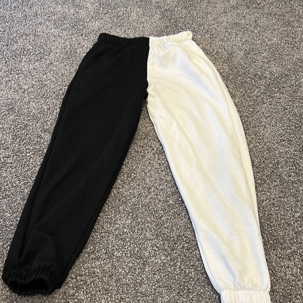 black and white top shop women’s sweatpants
